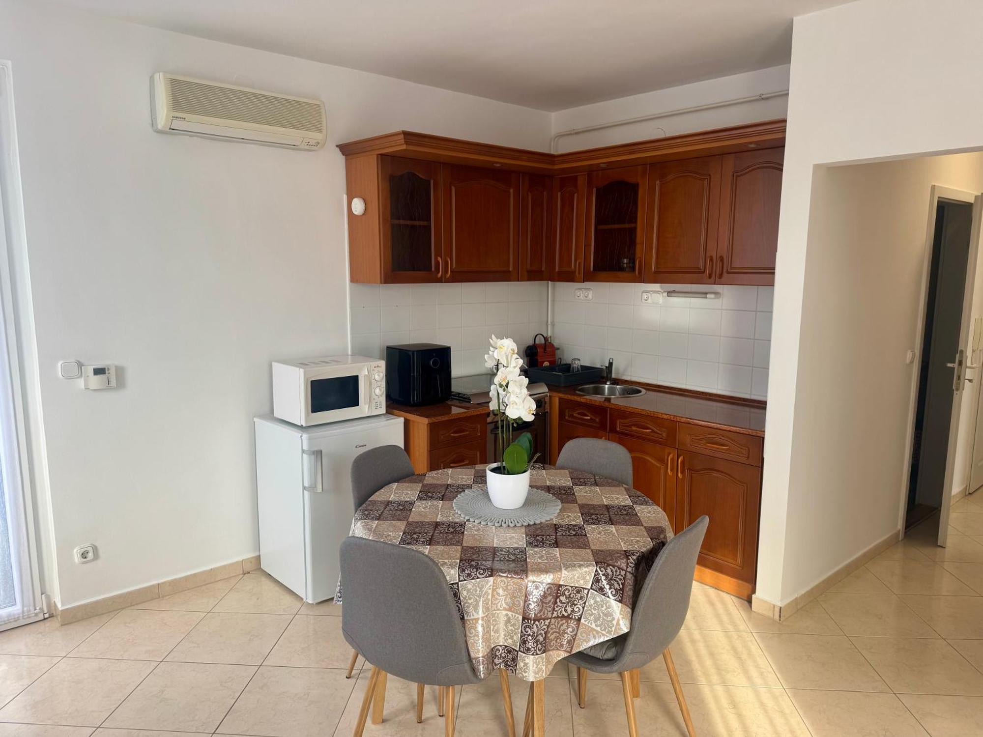 B73 Apartment Siófok